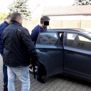 Mężczyzna zatrzymany przez policjantów