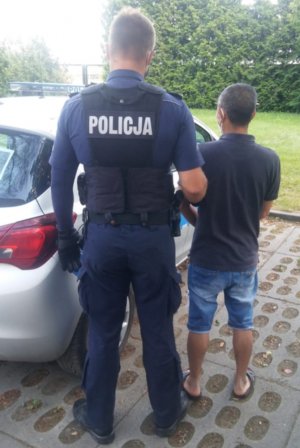 Mężczyzna zatrzymany przez policjantów