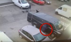 stopklatka z nagrania