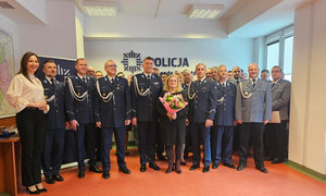 zdjęcie grupowe policjantów