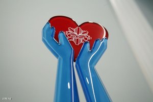 statuetka policjant który mi pomógł