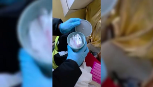 Znaczne ilości narkotyków w motelowym pokoju, 34-latek obęjty policyjnym dozorem