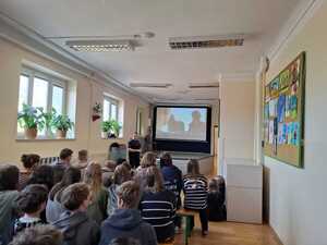 Policjantka rozmawiała z uczniami o hejcie i przemocy równieśniczej