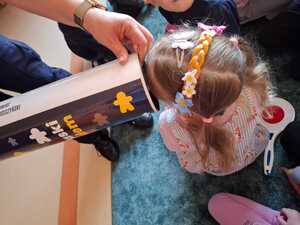 Jak być bezpiecznym, jak być widocznym - spotkanie z przedszkolakami w Mysiadle